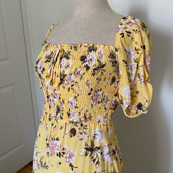 Faithfull the Brand dress - Picture 3 of 8